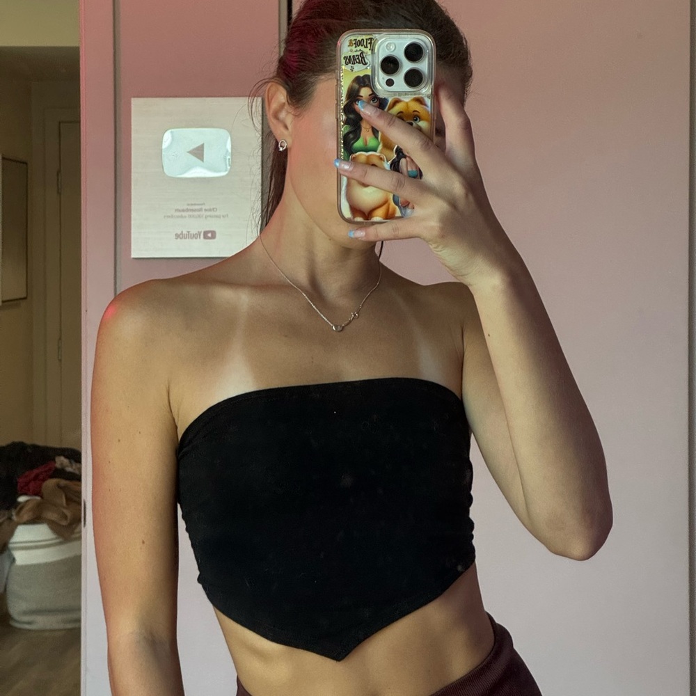 black scarf top
